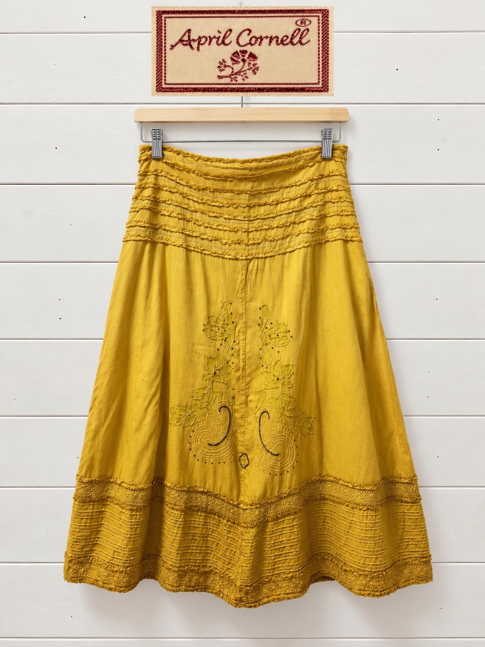 April Cornell – Jupe bohème brodée moutarde – Taille M